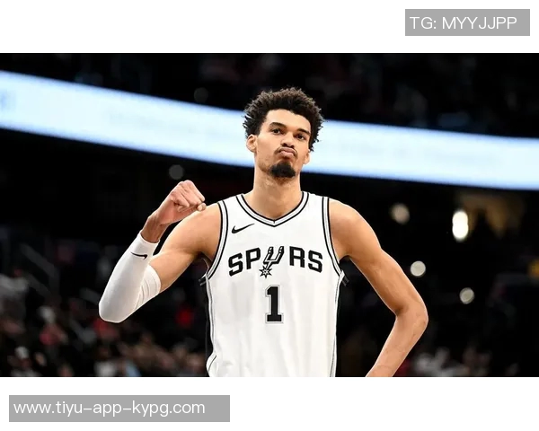 帕金斯称文班具备票房吸引力但更注重胜利马刺活力昭示季后赛前景 帕金斯称文班具备票房吸引力但更注重胜利马刺活力昭示季后赛前景