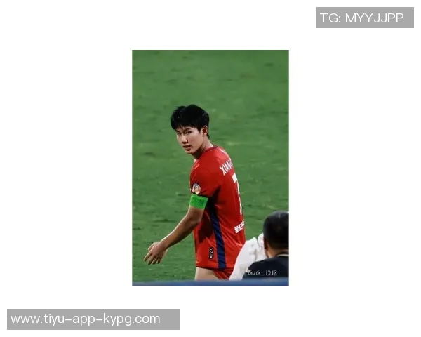 备战U23亚洲杯余望分享心路历程静心修炼如水般柔韧与坚韧