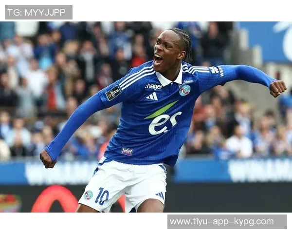 切尔西召回前锋大卫福法纳多家俱乐部争抢这位年轻才俊