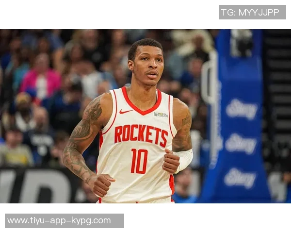 小贾巴里专注身体训练坚信团队合作与成长的重要性 小贾巴里专注身体训练坚信团队合作与成长的重要性