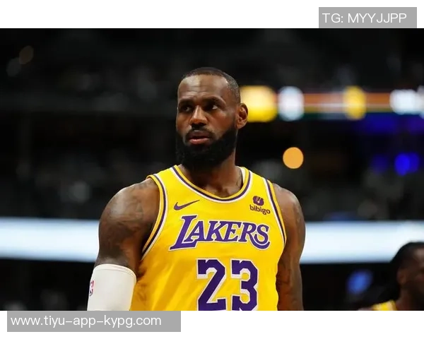 詹姆斯追平浓眉成湖人队史双双榜第十位续写传奇篇章