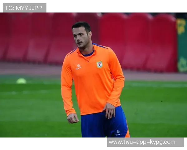 鲁媒分析瓦科续约对泰山队未来的影响主帅人选确定是关键所在 鲁媒分析瓦科续约对泰山队未来的影响主帅人选确定是关键所在